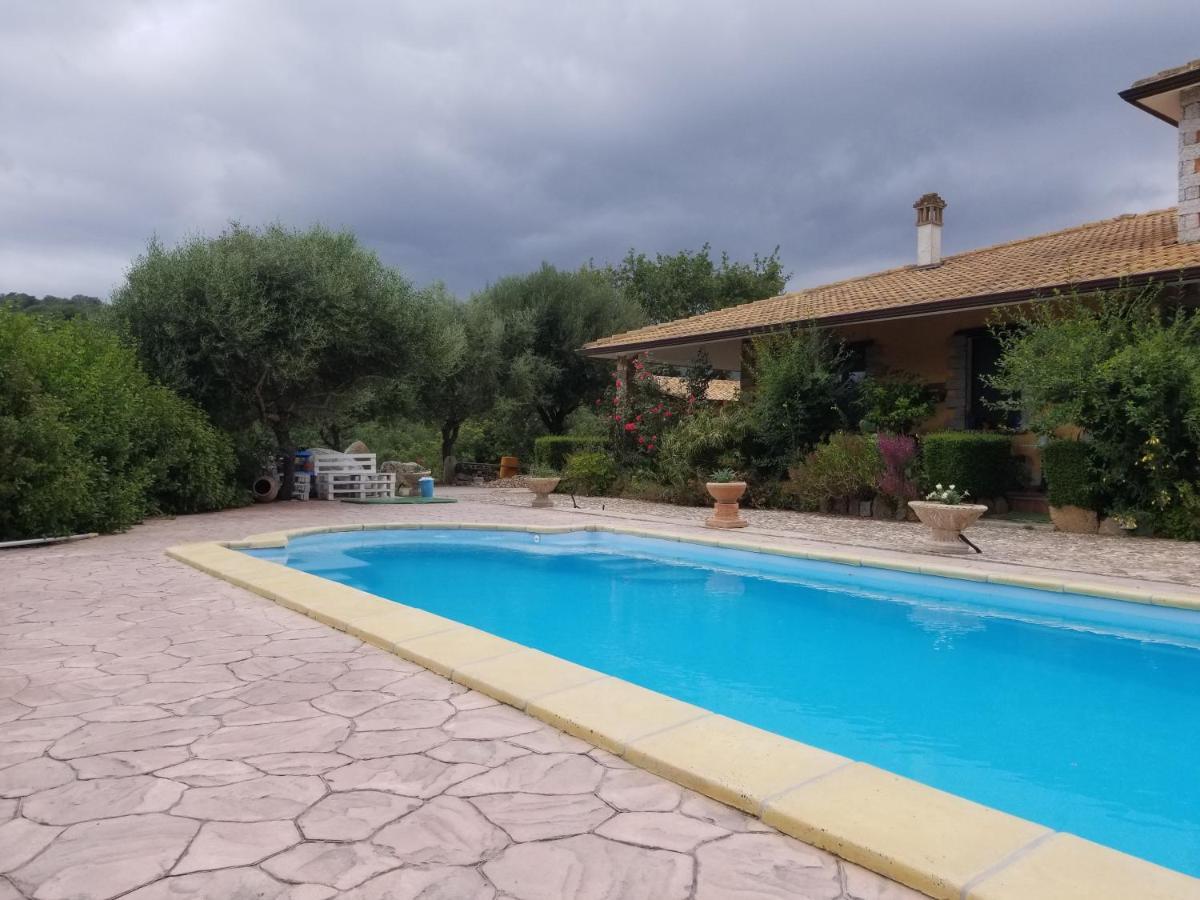 B&B Casa Vacanza Centro Sardegna Sorgono 객실 사진